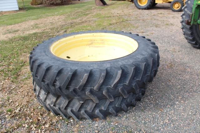 1993 JOHN DEERE 7800 MFWD  TRACTOR,