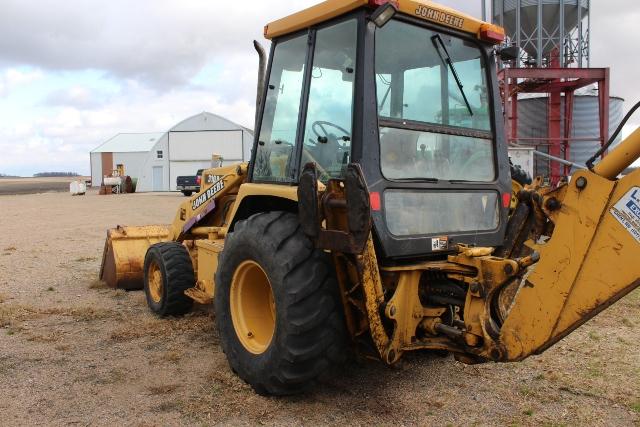 JOHN DEERE 310D BACKHOE, EROPS, 4X4,