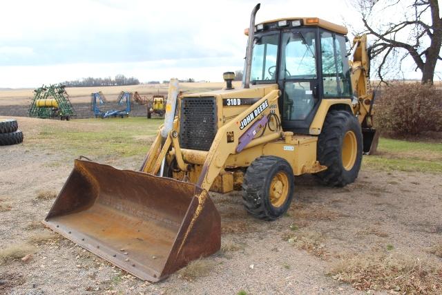 JOHN DEERE 310D BACKHOE, EROPS, 4X4,