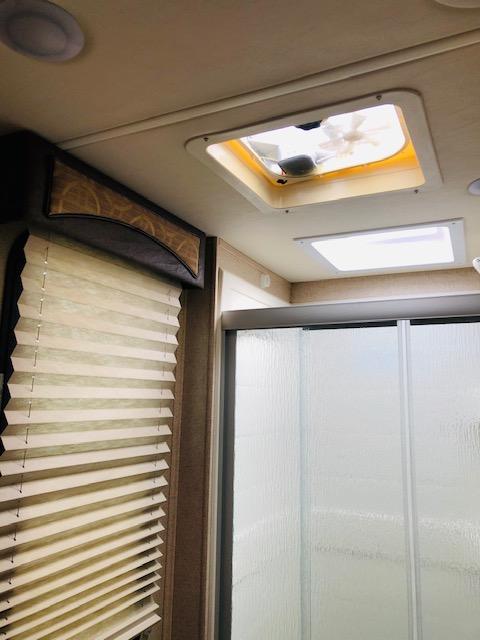 *** 2017 JAYCO MELBOURNE 24L MOTORHOME,