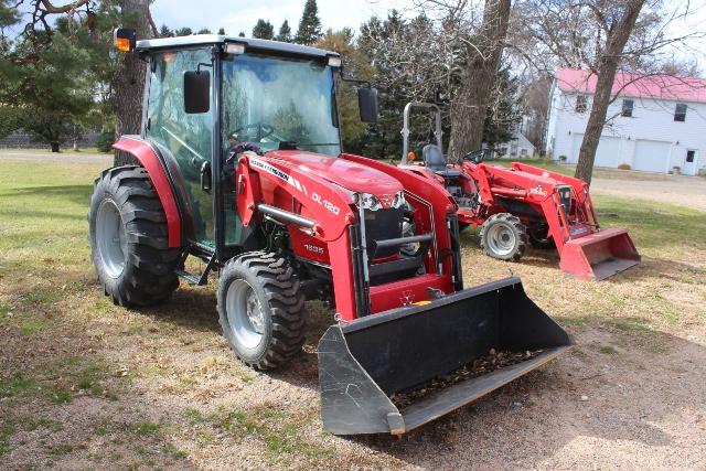 2011 MASSEY FERGUSON 1635 MFWD TRACTOR, 2 DOOR