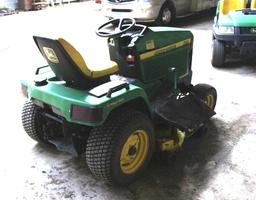 JOHN DEERE 425 ALL WHEEL STEER LAWN TRACTOR,