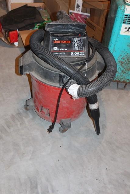 CRAFTSMAN 12 GALLON SHOP VAC,