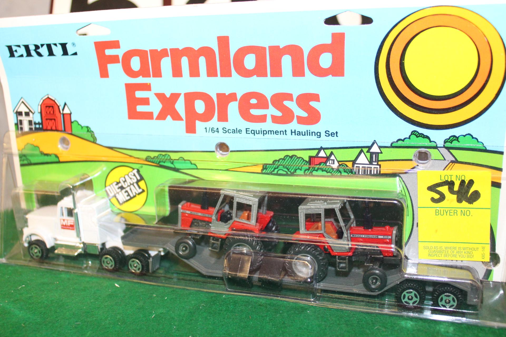 1/64 FARMLAND EXPRESS EQUIPMENT HAULING SEMI,