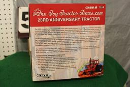 1/16 IH 1066, 23RD ANNIVERSARY TOY TRACTOR