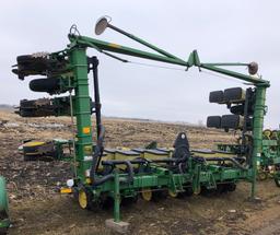 JOHN DEERE 12R30" MODEL 7300 VACUUM PLANTER,