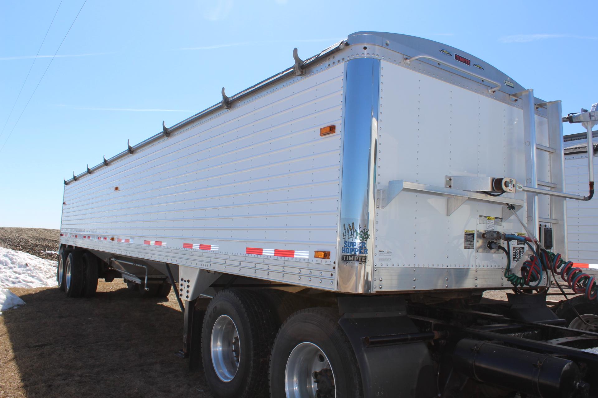 *** 2011 TIMPTE 40' SUPER HOPPER, 60" SIDES,