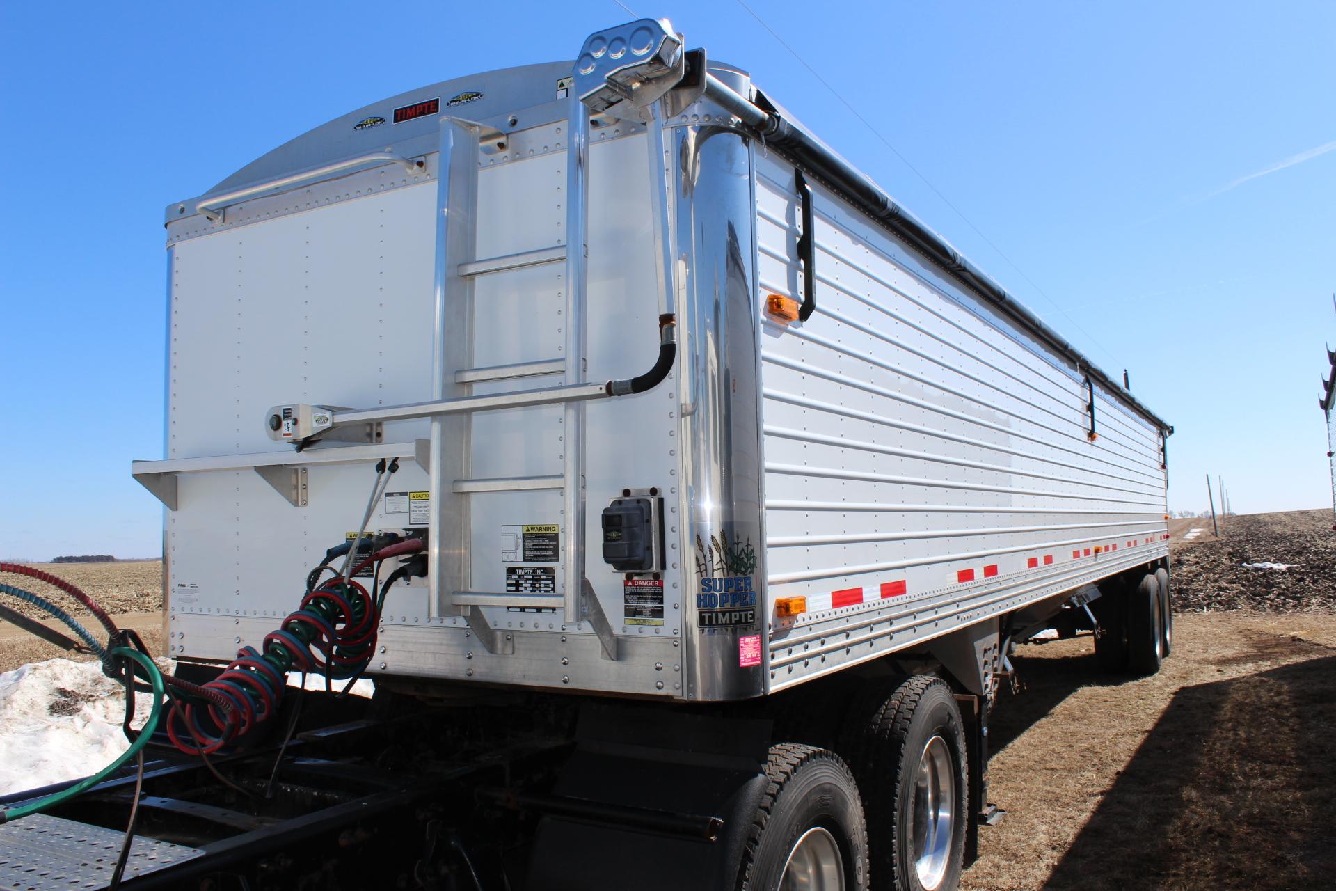 *** 2011 TIMPTE 40' SUPER HOPPER, 60" SIDES,