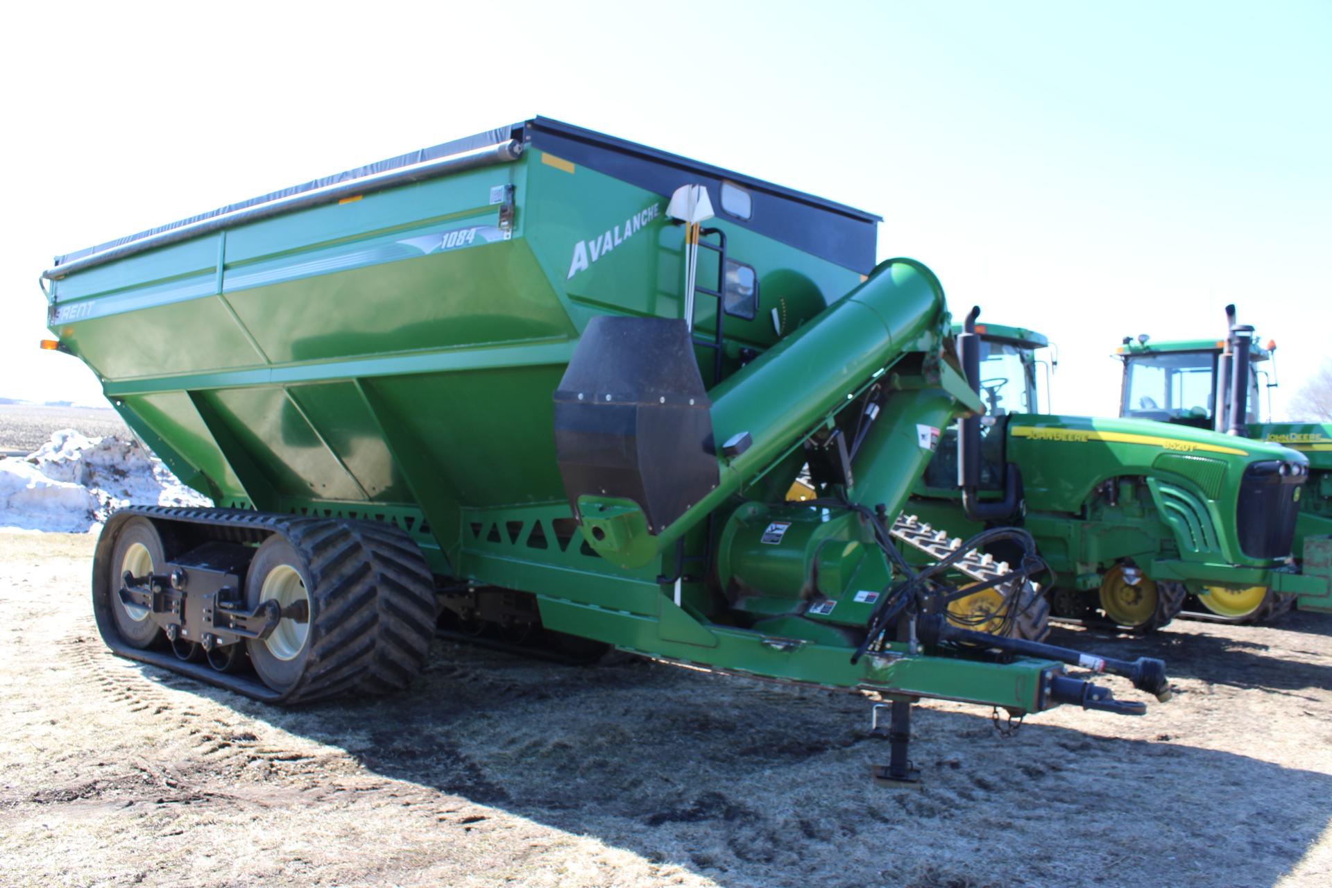 BRENT AVALANCHE 1084 GRAIN CART, 36" TRACKS,