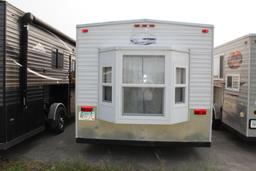 ***2013 AMERICAN SURPLUS ICE CASTLE 8' X 16' LAKE OF THE WOODS FISH HOUSE. SINGLE AXLE CRANK DOWN