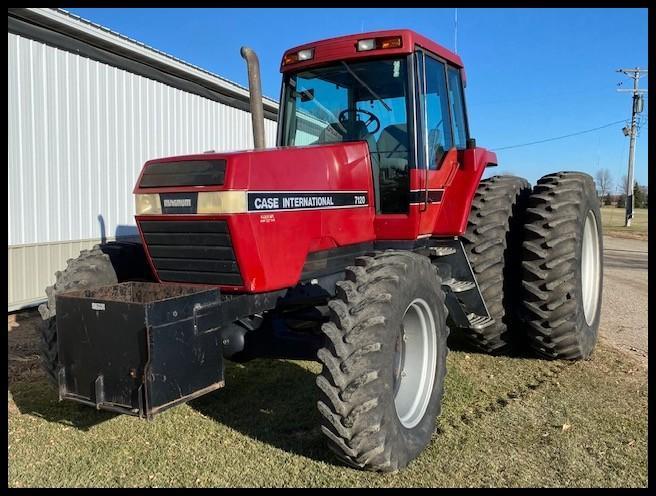 1992 CASE IH 7120 MFWD TRACTOR, 18 SPEED POWERSHIFT, 3 HYD, 3PT, QUICK HITCH, 540 & 1000 pto,