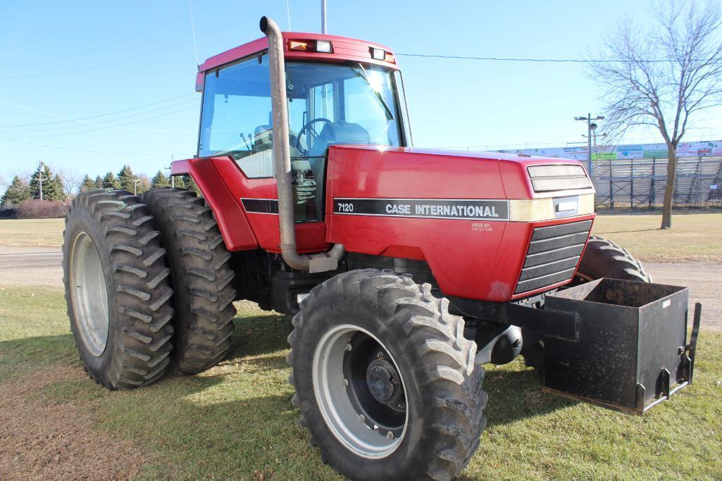 1992 CASE IH 7120 MFWD TRACTOR, 18 SPEED POWERSHIFT, 3 HYD, 3PT, QUICK HITCH, 540 & 1000 pto,