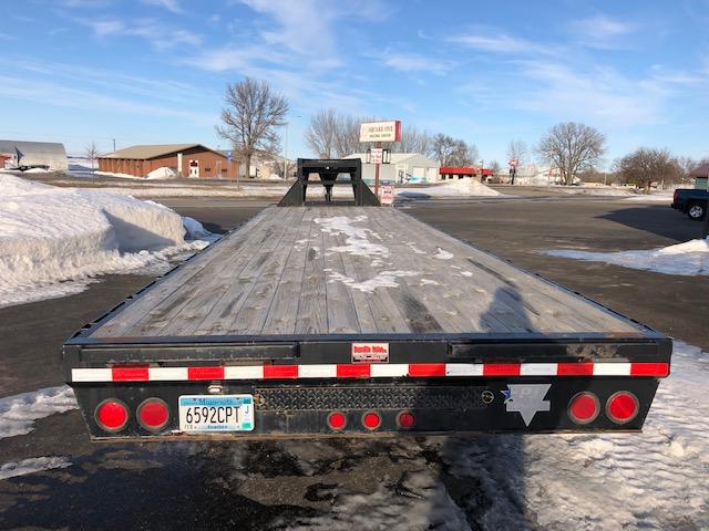 *** 2012 P & J 102" X 30' GOOSENECK TANDEM DUEL FLAT BED TRAILER, FRONT TOOL BOX, OIL BATH HUBS,