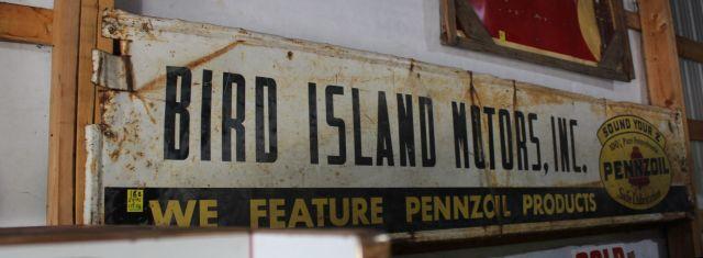 Bird Islands Motors Inc Pennzoil single sided tin sign, 23.5"x119.5"