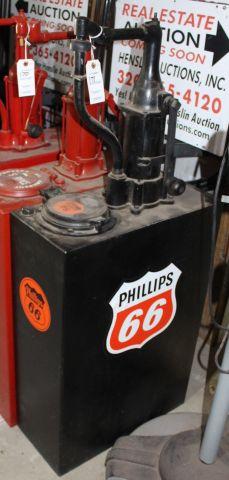 Gilbert and Parker oil lubester with Phillips 66 stickers