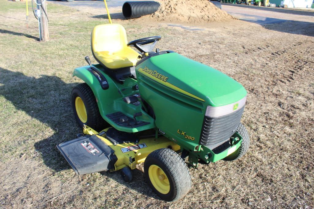 John Deere LX280 Lawn Tractor, 48" Deck, 18 HP, 667 Hours Showing, Weak Trans.