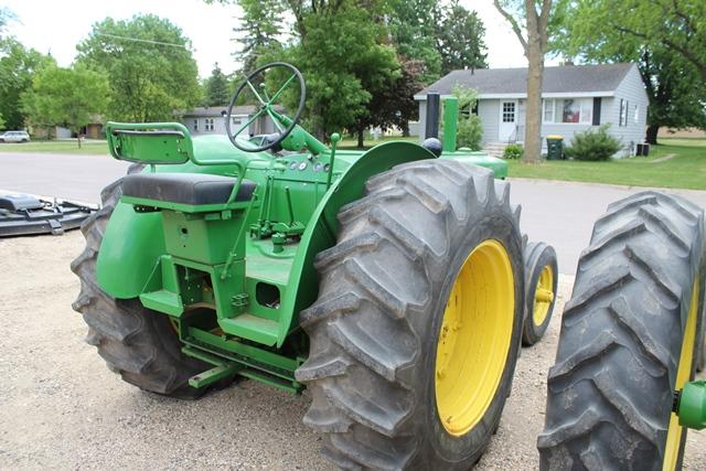 1950 John Deere R Tractor, 18.4-34 Rears, PTO, 1 Hyd, SN- R4447