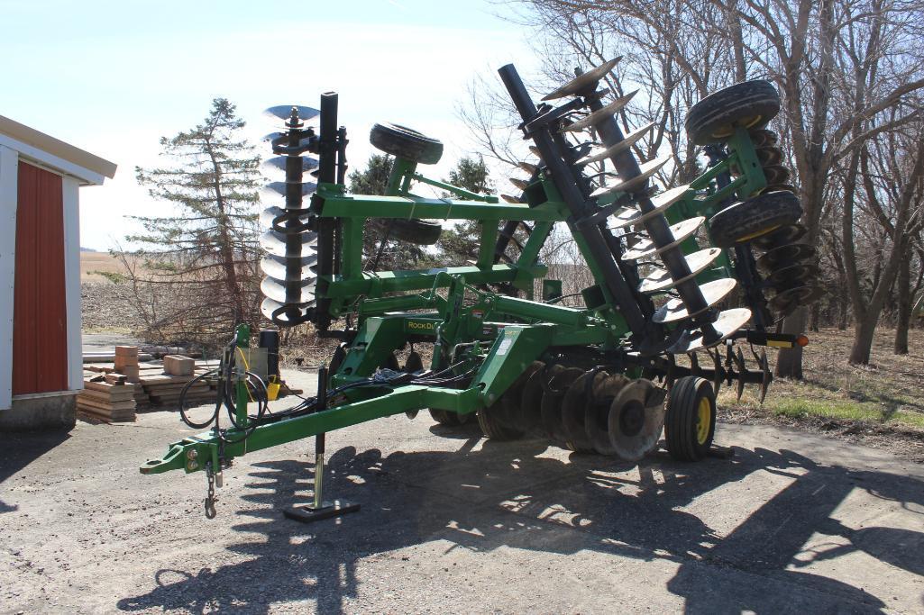 2011 John Deere 637 23'7" Rock Flex Disk, 24" x .256 Solid Sphere Front & Rear, Walking Tandems,