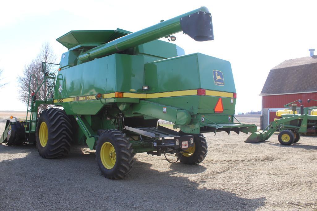 1997 John Deere 9500 Combine with Green Star Y&M, Display & 10 Series Updates, 1911/3027 Actual Hrs!