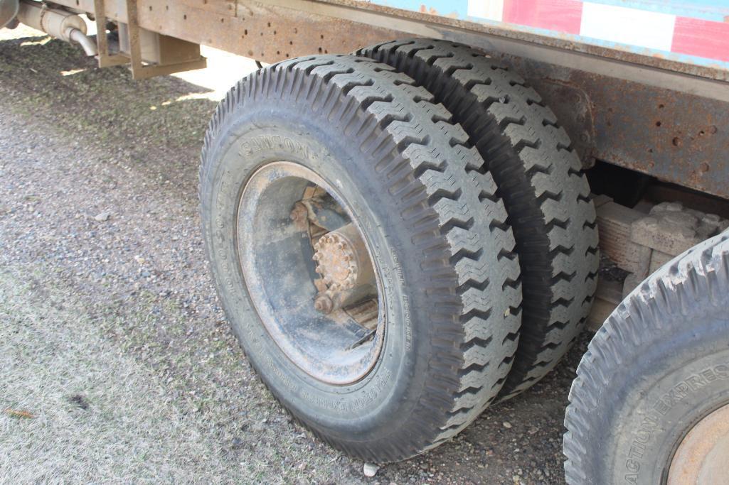 1975 Chevy C-65 Tandem Axle Twin Screw Truck, 5&4 Spd, 427 Gas Eng., Roll Tarp, 20' Steel Box /Hoist