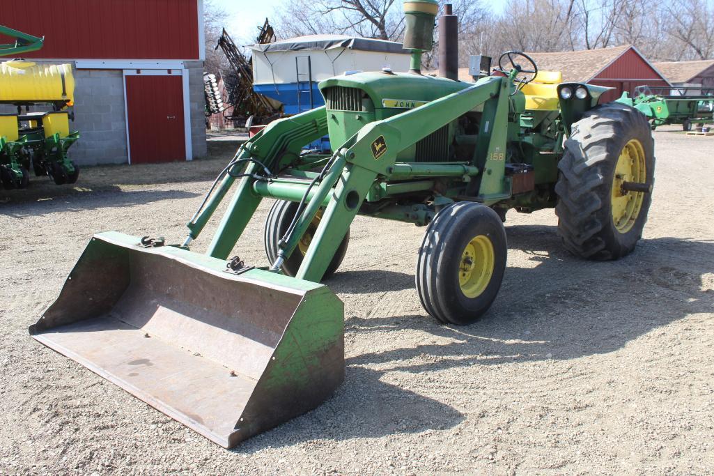 1968 John Deere 4020 Tractor, 8 Spd Power Shift with JD 158 Loader, 7' bucket,