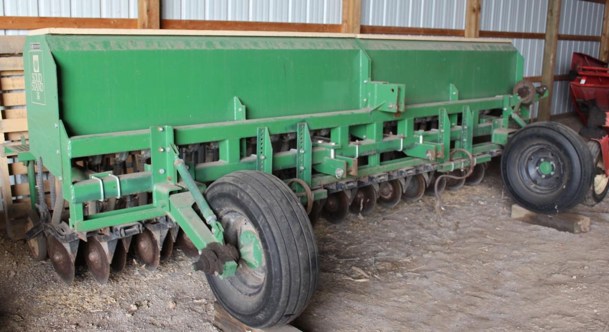 Great Plains Solid Stand 14 Press Drill, Mounted, (2) Front Gauge Wheels,