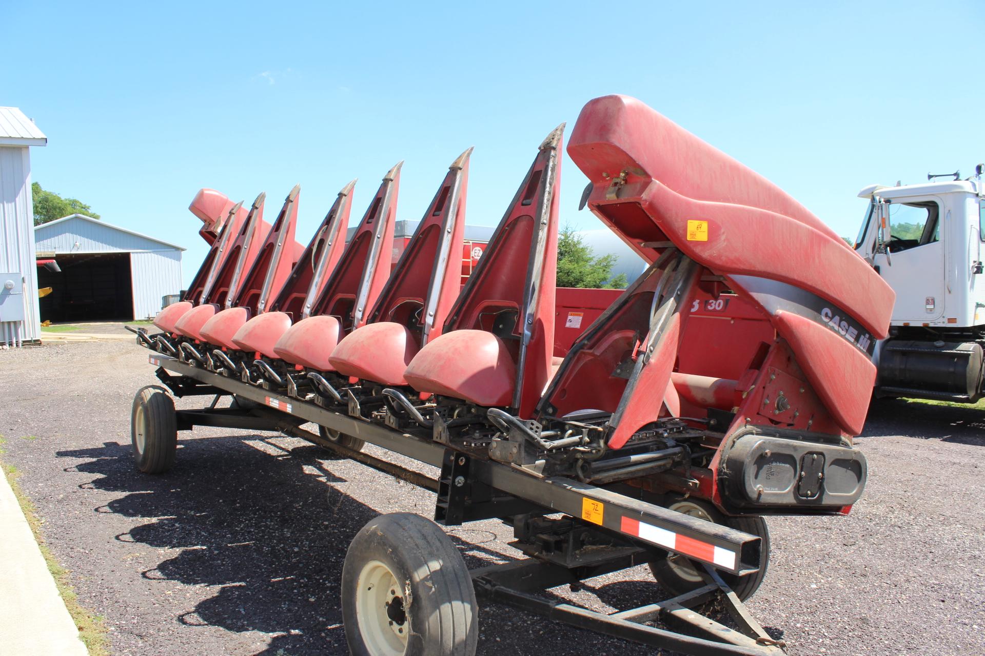 2003 CaseIH 2208 8R30” Cornhead, HHC, Hyd Deck Plates, SN- HAJ0001933