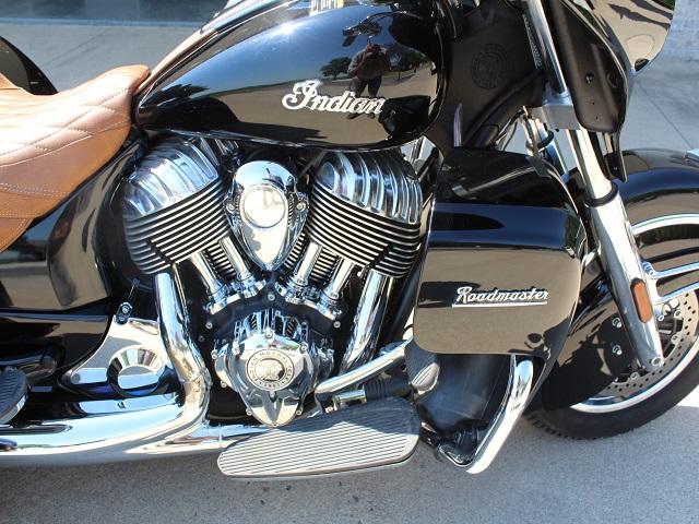 ***2016 Indian Motorcycle Roadmaster 3 Wheel Conversion, 111 Engine,