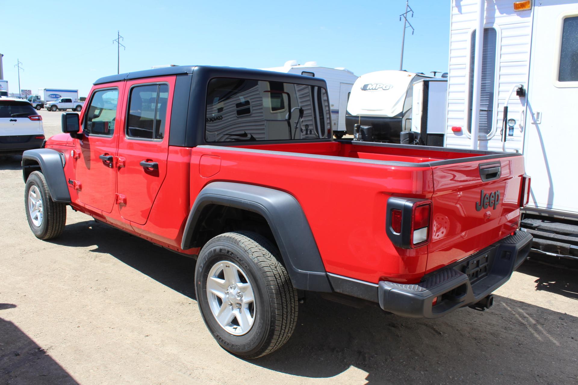 2020 Jeep Gladiator Sport 4x4, Trail Rated, Package 24S, Firecracker Red,