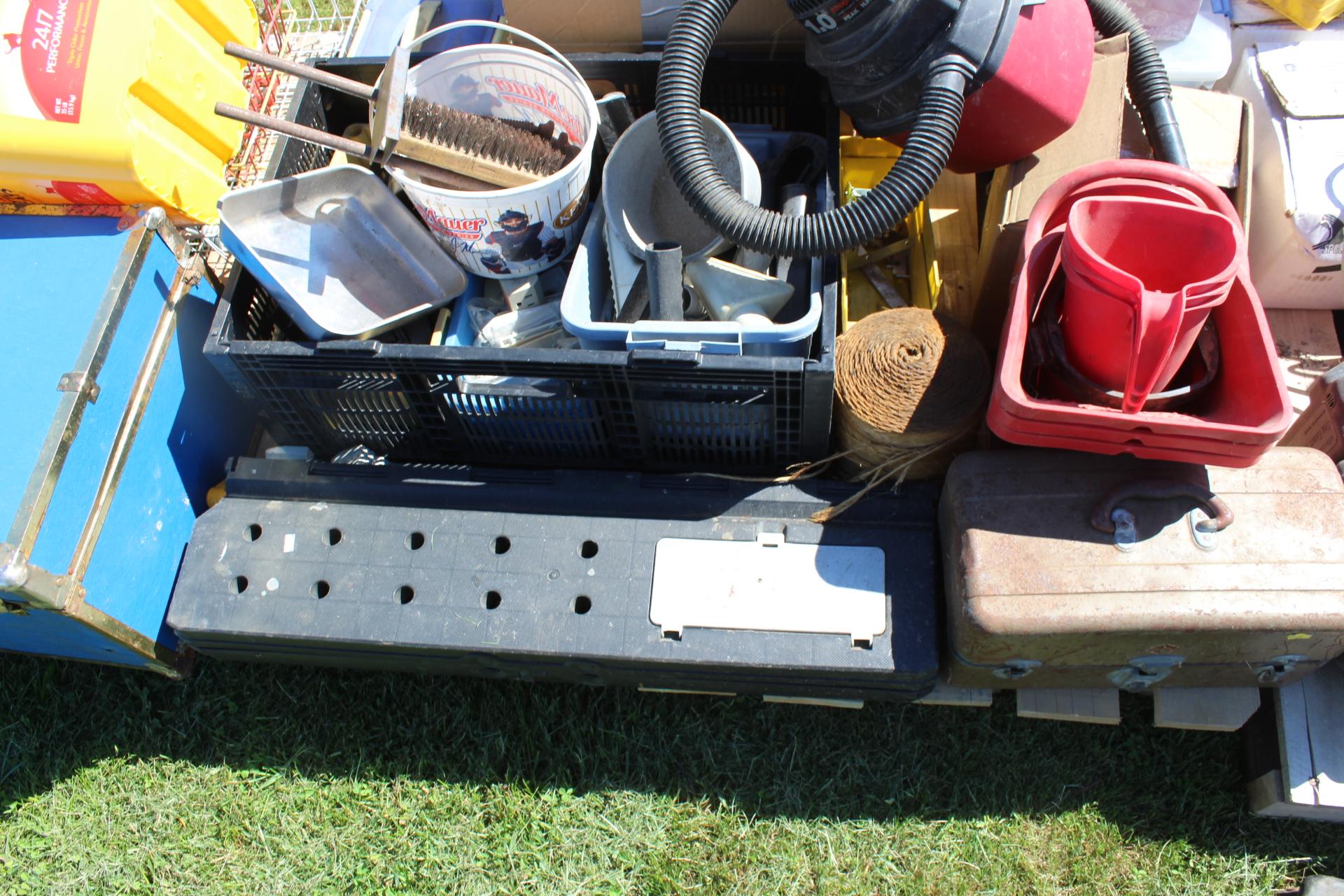 (2) Pallets of Wire Racks, Folding Sawhorse, Trunk