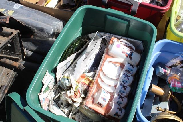 Pallet of Beer Mugs, Glassware