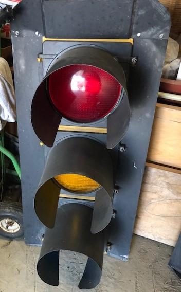 (1) STOP LIGHT, EAGLE SIGNALS CO. THIS WAS AN ACTUAL WORKING STOPLIGHT.