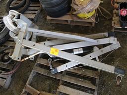 2 TON CHERRY PICKER, FOLDING, 8 TON CYLINDER