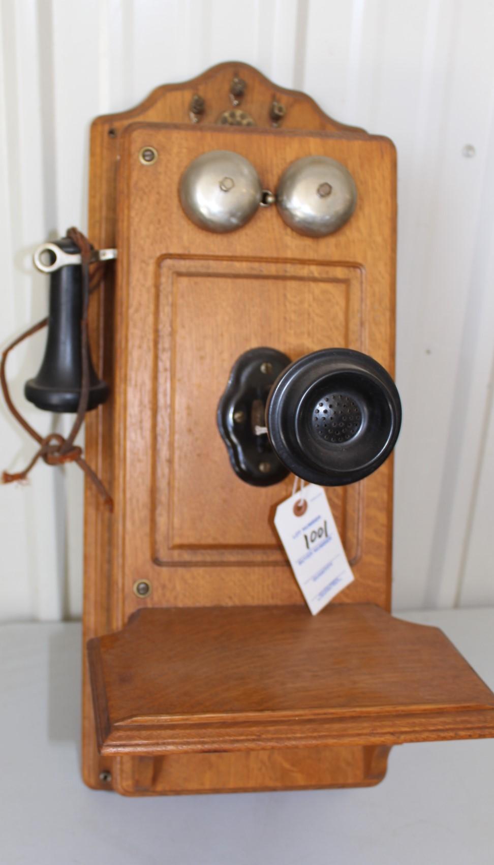 Antique wall crank phone, crank handle needs repair