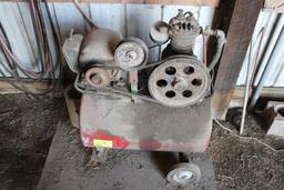 PORTABLE OLDER AIR COMPRESSOR, NOT TESTED