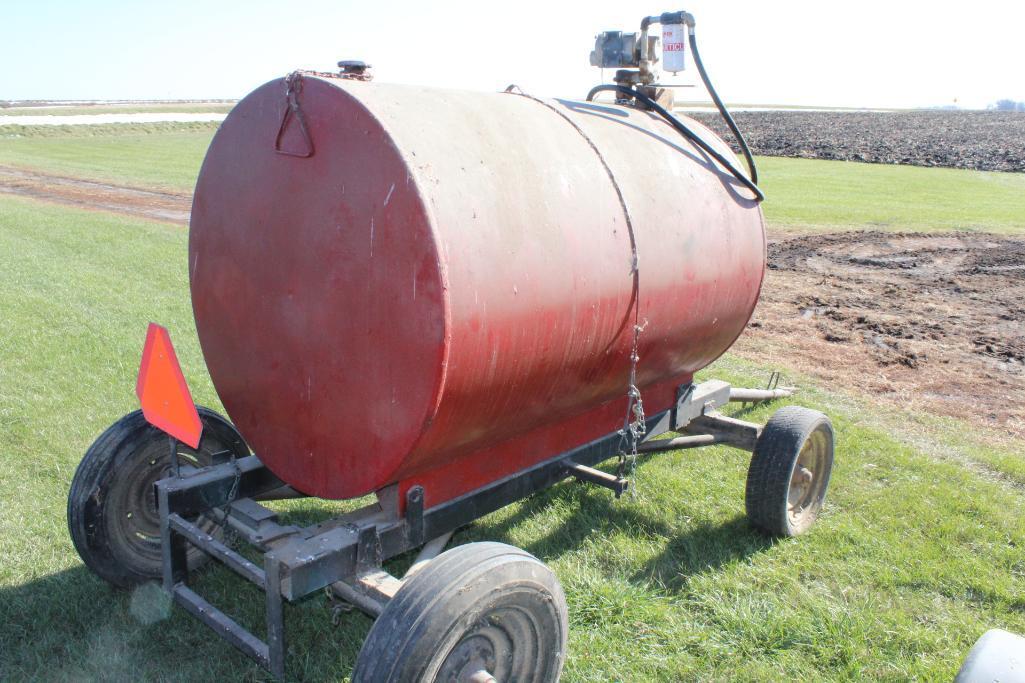 500 GALLON FUEL TANK 110 VOLT PUMP ON 4 WHEELED RUNNING GEAR