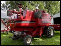 1981 IH 1440 Combine, 23.1-26 Tires, Chaff Spreader, 3 Blade Rotor, Shaft Monitor, Recent