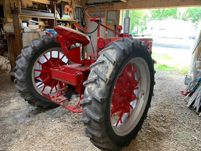 1940 Farmall H, NF, 12.4-38 Rears on Flat Spoke, Super H High Compression