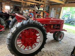 1940 Farmall H, NF, 12.4-38 Rears on Flat Spoke, Super H High Compression