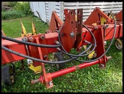 IH 133 12R30" Cultivator, Rolling Shields, Wing Fold, wings lift slightly when in operation