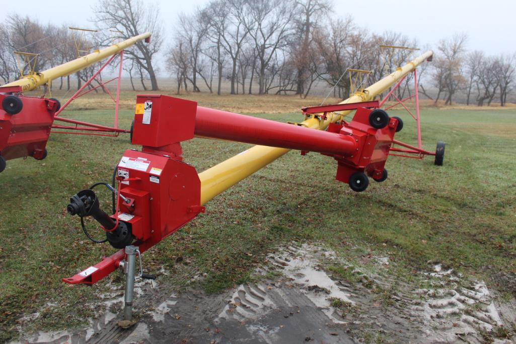 WESTFIELD MK 100-71' SWING HOPPER AUGER, LOW PRO, HYD LIFT, FRONT PTO, BOUGHT NEW, LIKE NEW