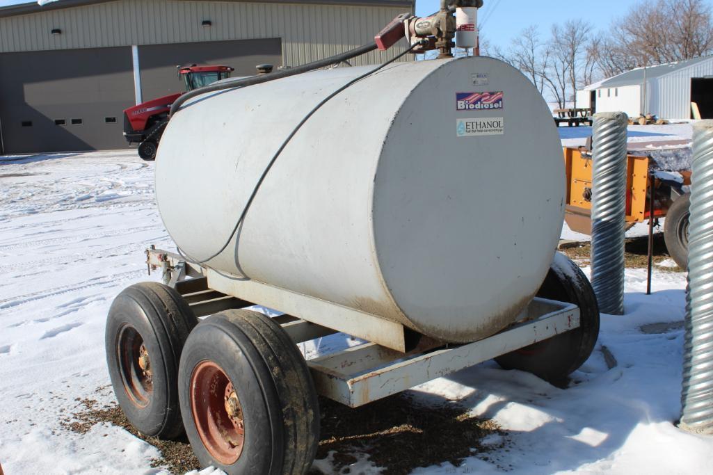 APPROX 500 GALLON FUEL BARREL ON TANDEM AXLE TRAILER, 20 GPM 12 VOLT PUMP, NO TITLE ON TRAILER