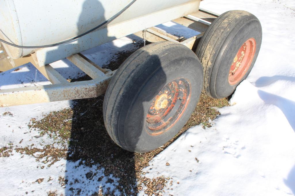 APPROX 500 GALLON FUEL BARREL ON TANDEM AXLE TRAILER, 20 GPM 12 VOLT PUMP, NO TITLE ON TRAILER