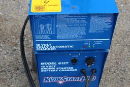 Kwik Start Pro Model 6127 12V Engine Starter/Battery Charger