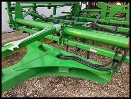 2011 JOHN DEERE 2210 APPROX 41.5' FIELD CULTIVATOR, 2 BAR HARROW, ROLLING BASKETS, 5 FOLD