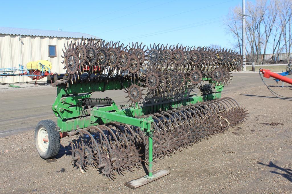 Rotary Hoe, 30', John Deere Flat Fold Bar, with M&W Standards, 2 Front Gauge Wheels