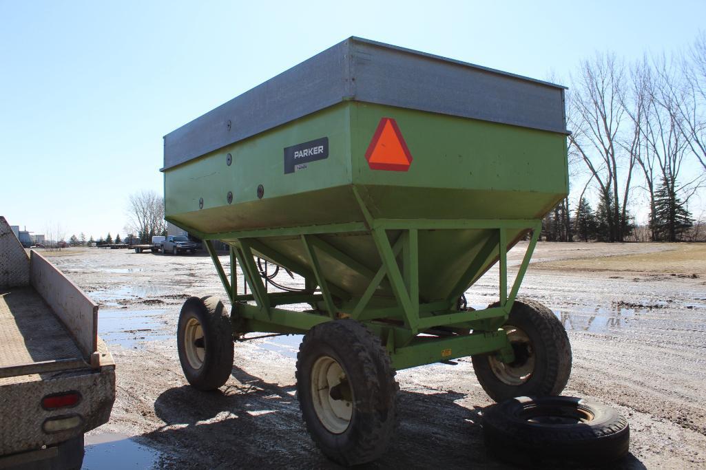 Parker 2600 Gravity Box on Parker Gear, Hyd Drill Fill Auger, Approx 400BU, Truck Tires