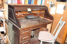 ANTIQUE ROLL TOP DESK APPROX 50 X 30 X 50; NEEDS SOME WORK; WITH WOOD CHAIR