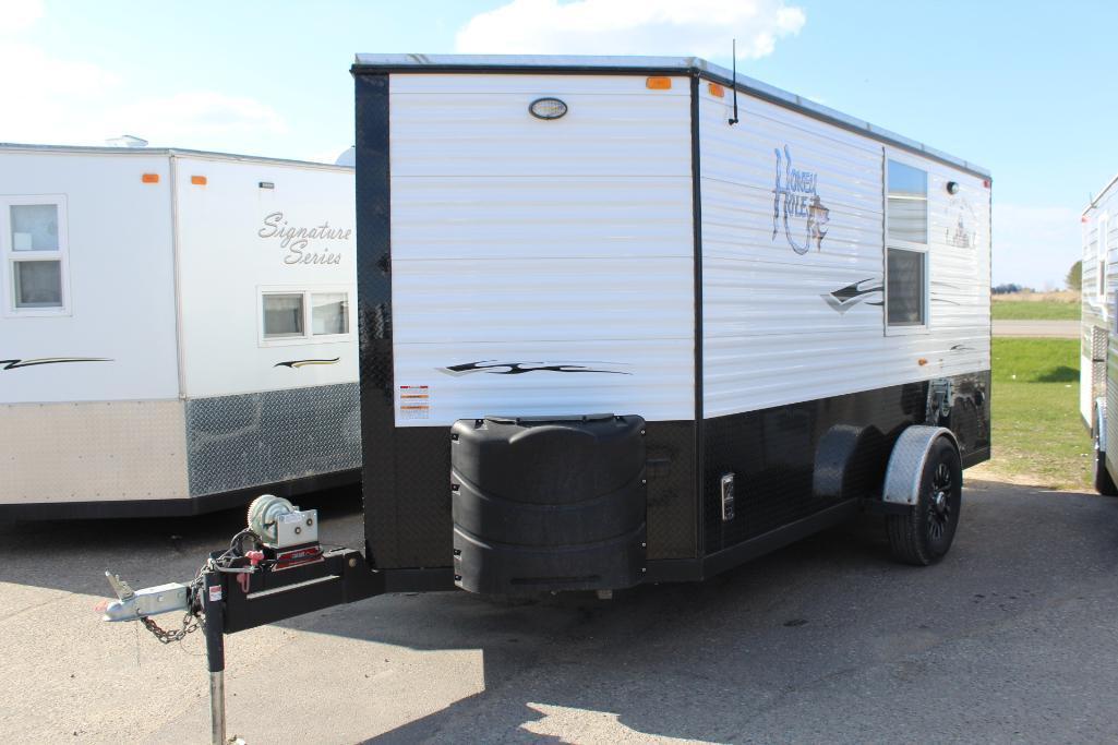 *** 2020 6.5'X14'V AMERICAN SURPLUS HONEY HOLE ICE CASTLE FISH HOUSE ON GS TRAILERS CRANK DOWN