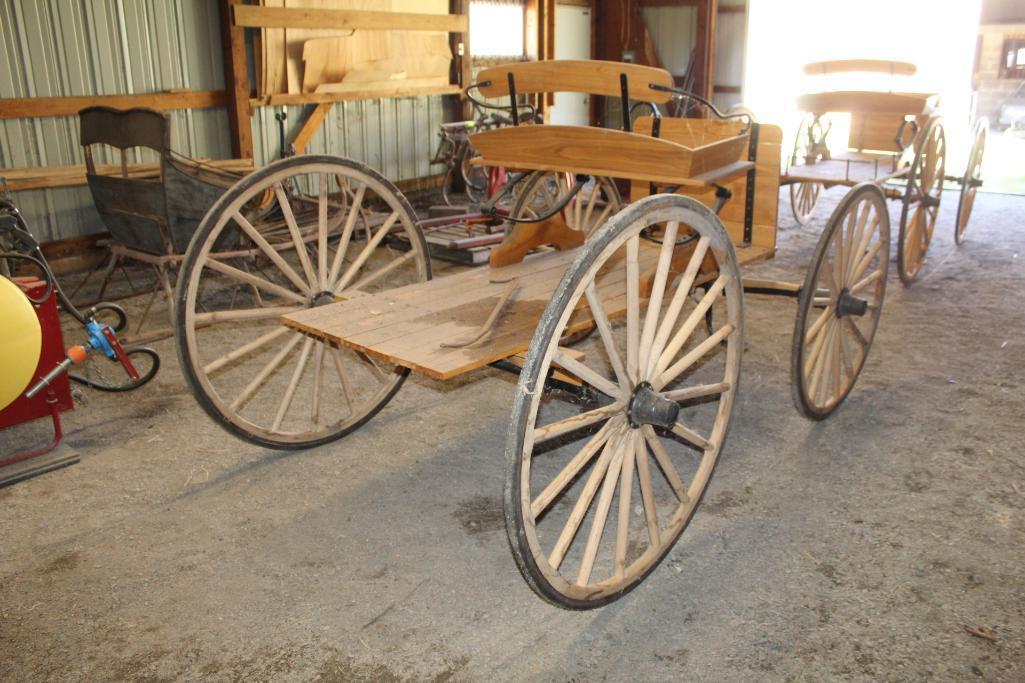 NEW SINGLE SEAT BUCKBOARD